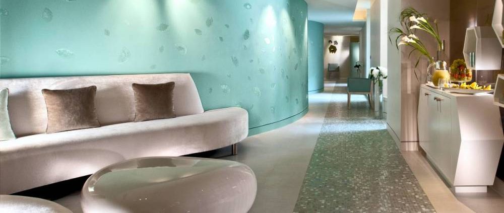 Spa Paris Luxe Valmont Le Meurice